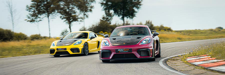 Porsche 718 Cayman GT4 RS circuit