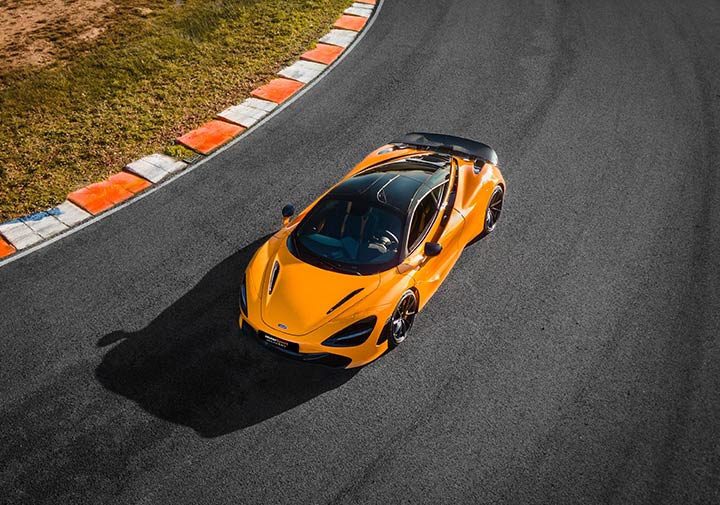 McLaren 720S vue de haut 